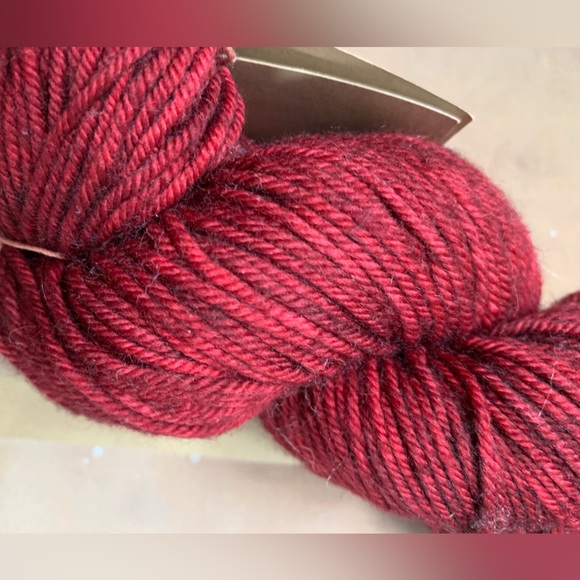 Madelinetosh hand dyed yarn: 2 skeins! - Picture 6 of 8